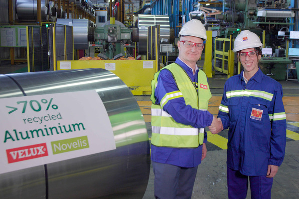 © Velux Handshake for a greener future: Klaus Lorentzen, Senior Vice President Products and Innovation at Velux Group and Laura Basile, Director Operations at Novelis Europe.