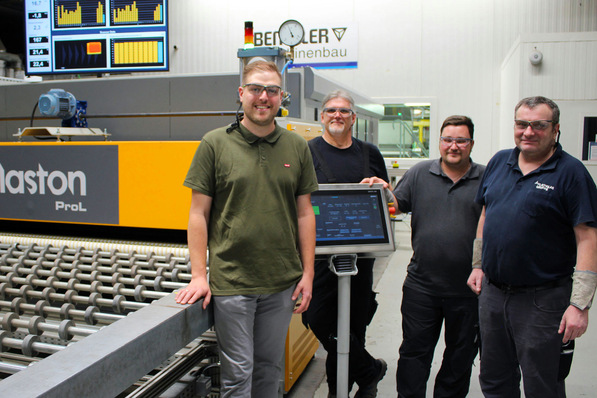 © Flachglas From left: Martin Geiss, Technical Manager; Martin Hammerl, Maintenance; Alexander Frey, Production Level Manager and Thomas Riedl, Production at FLACHGLAS Wernberg GmbH